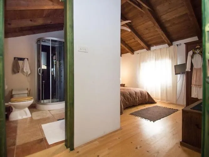 Wonderful Holiday Home In Pula
